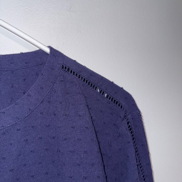 L.L.Bean Signature Womens Long Sleeve Navy Dobby Blouse Size Large - Picture 2 of 10